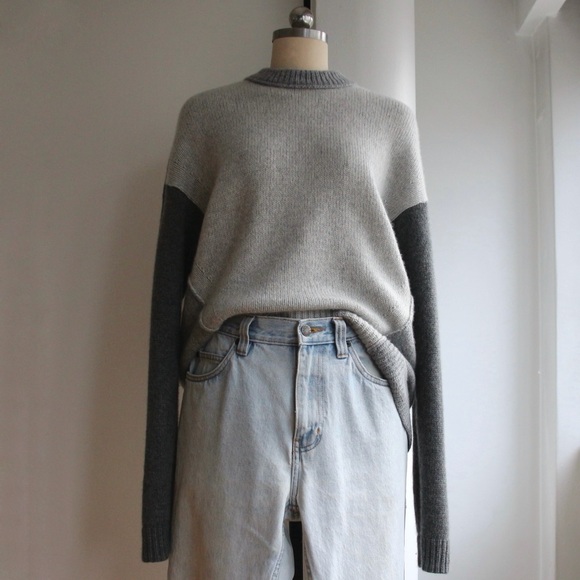 Lita by Ciara Sweaters - Lita by Ciara Cashmere Grey Block Knit Sweater